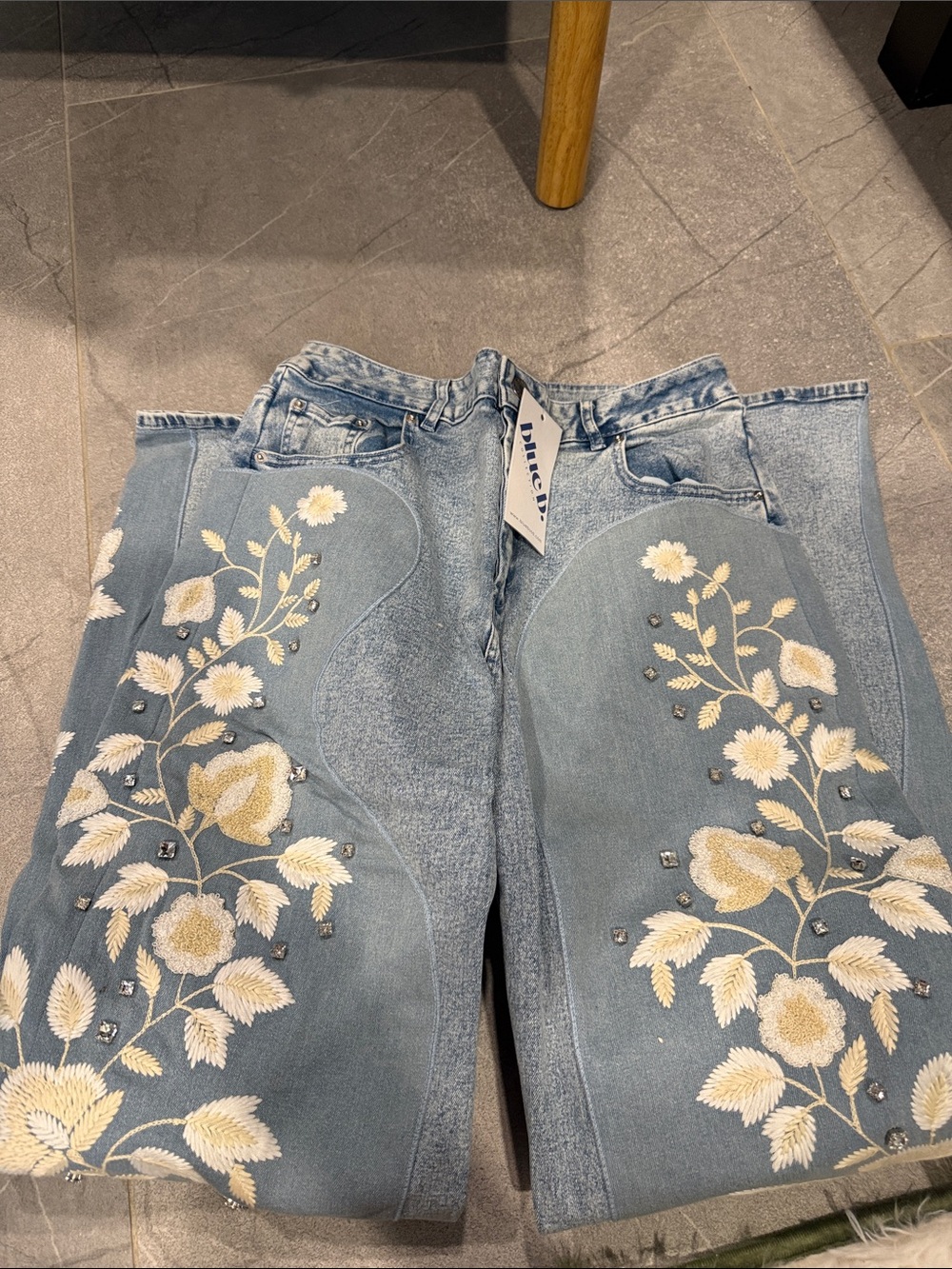 Light Blue Embroidered Wide-Leg Jeans with Floral Detail